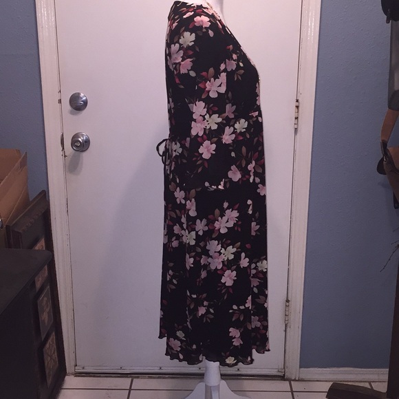 Motherhood Black w/ Flower Print Dress Size L - Picture 3 of 8